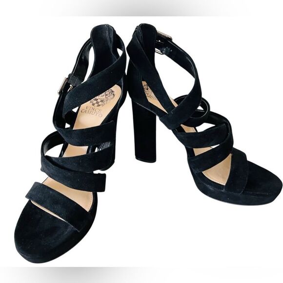 NWOT Vince Camuto Catyna Platform
Black Dress Sandal size 8. - Picture 4 of 8